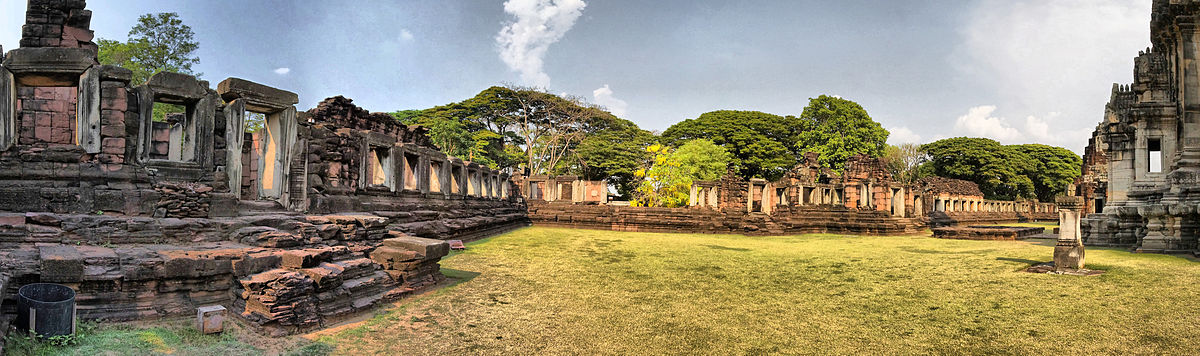 Phimai-pano-2.jpg