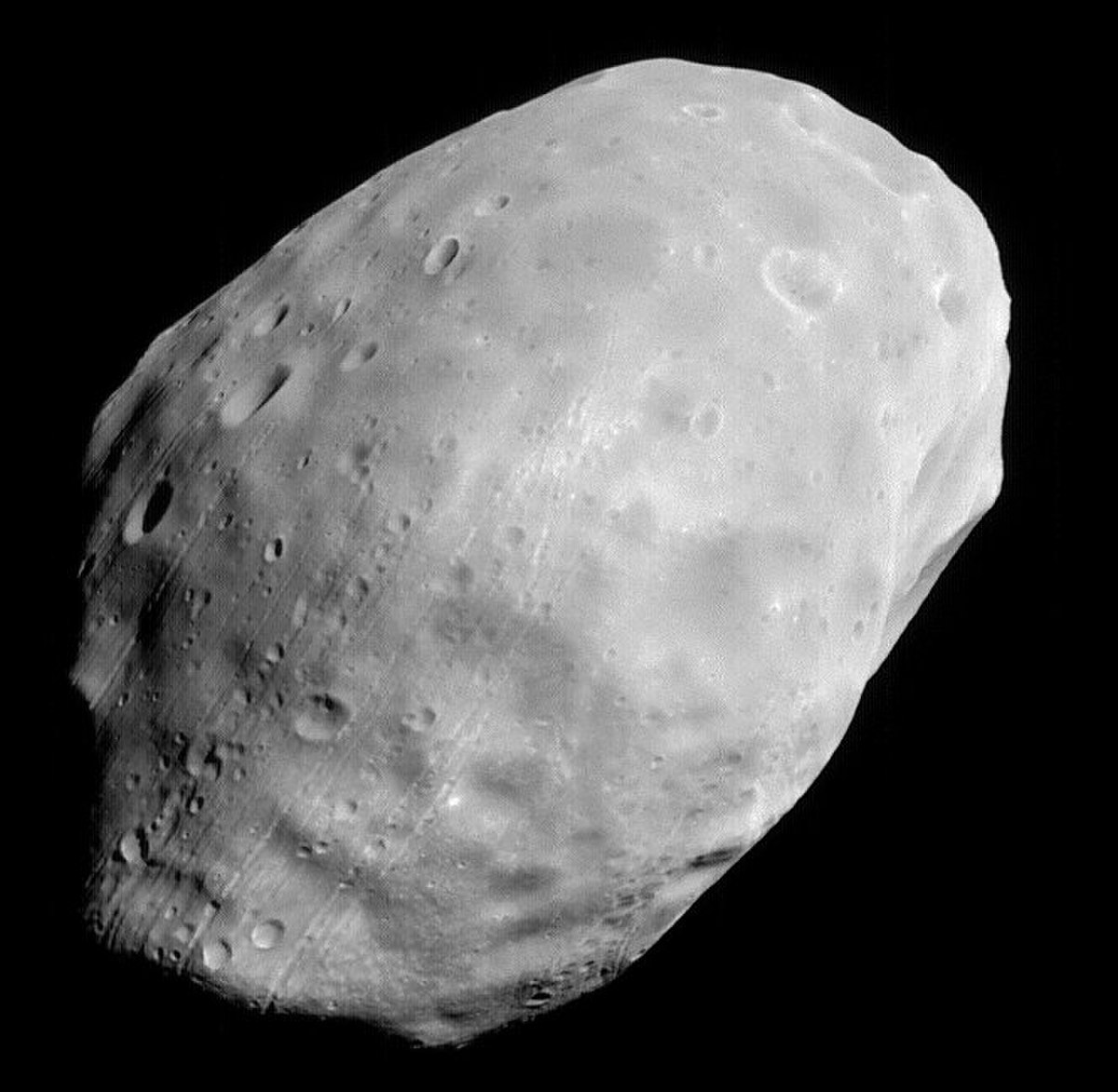 Phobos moon (large).jpg