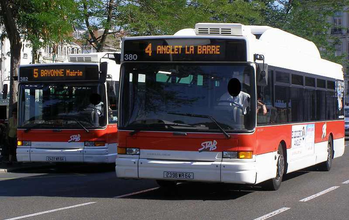 Photo bus Stab ligne 4 et 5.jpg