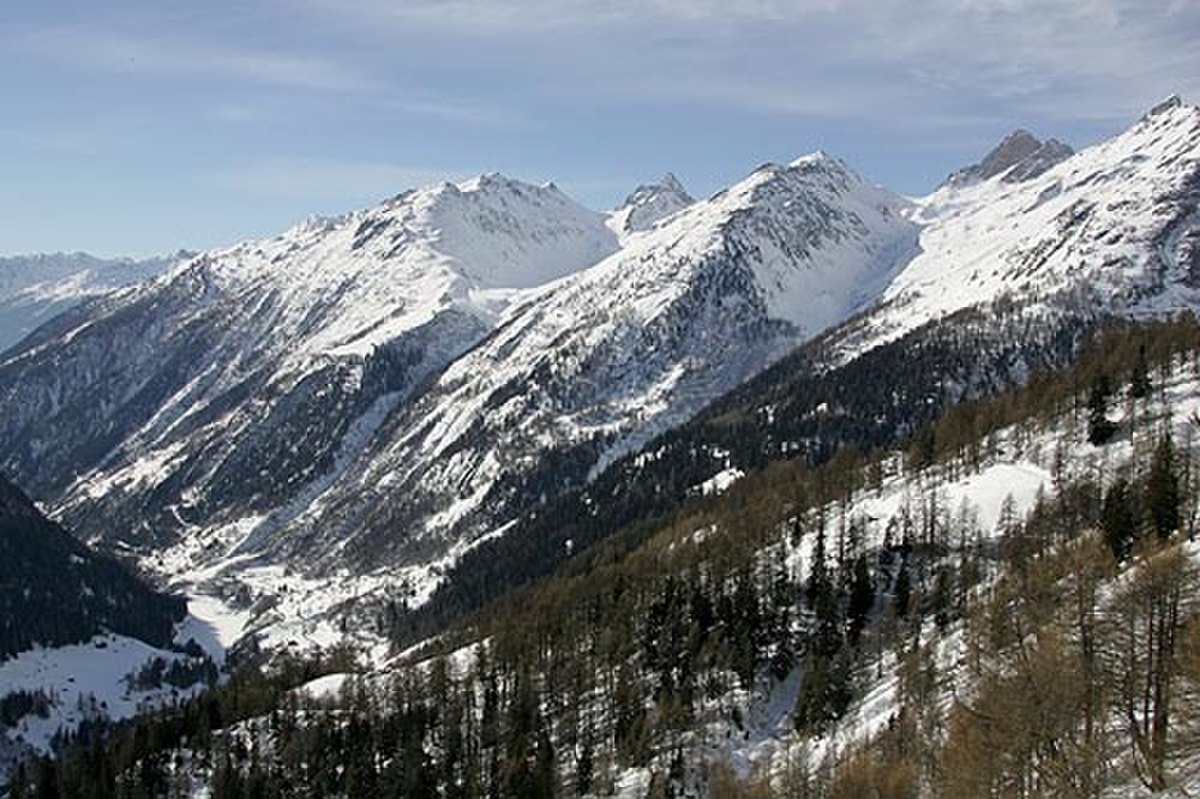 Région du Lötschberg (vue depuis Lauchernalp en direction de Goppenstein)