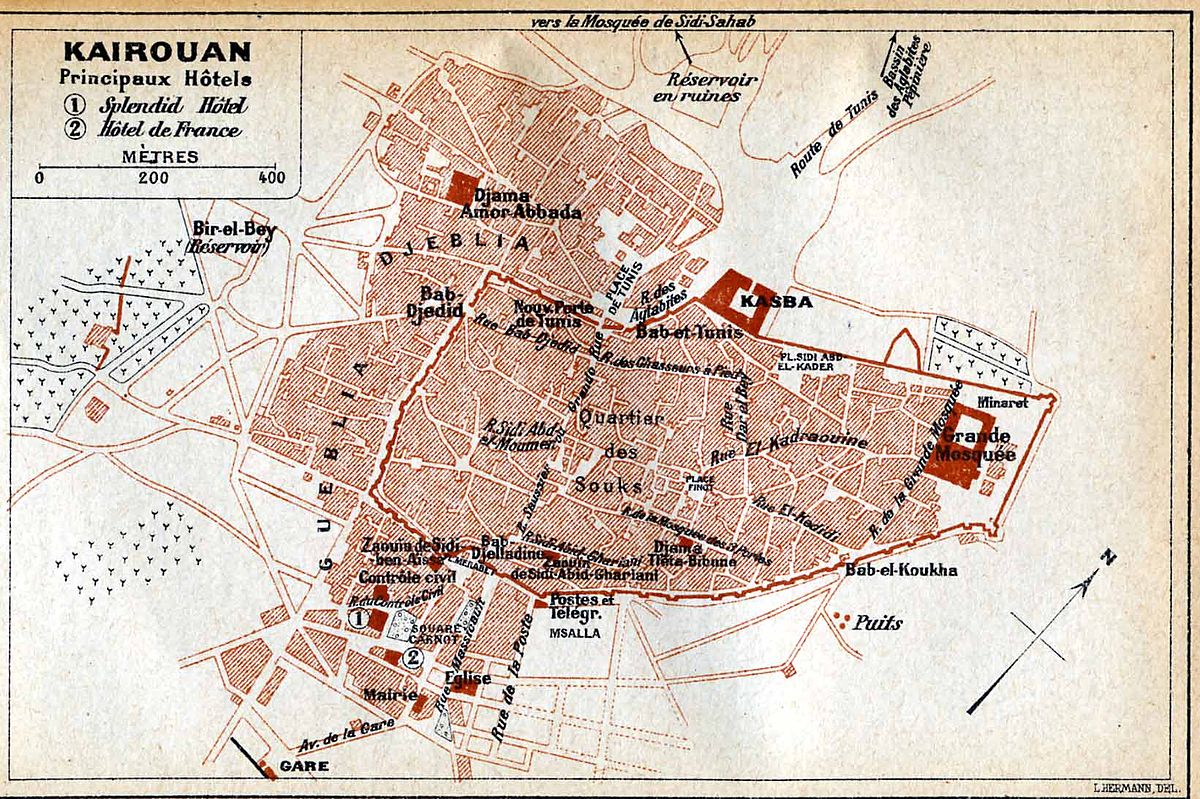 Plan délimitant la médina, la muraille qui l’entoure et les principaux monuments de la ville.