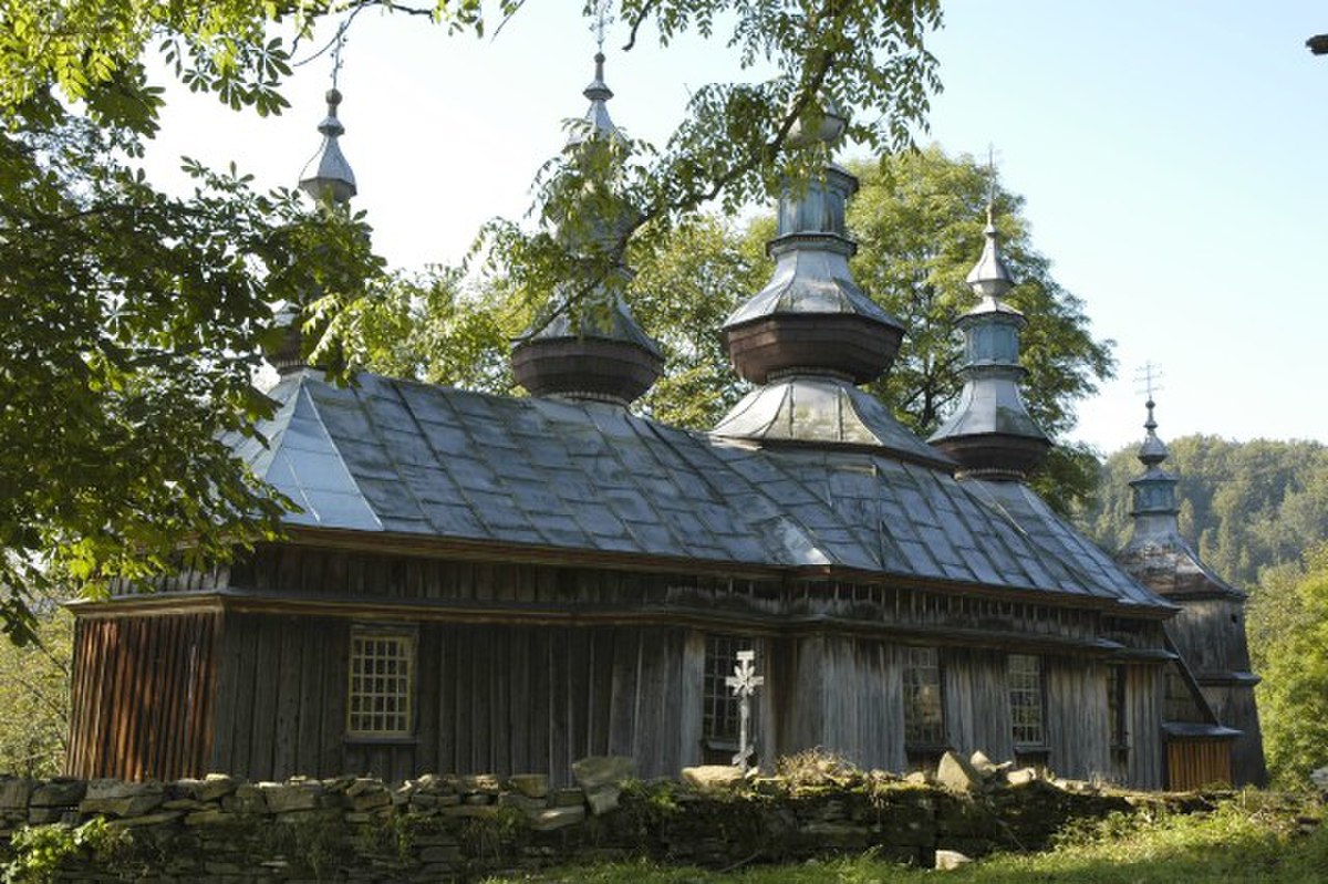 Poland Komancza - wooden church.jpg