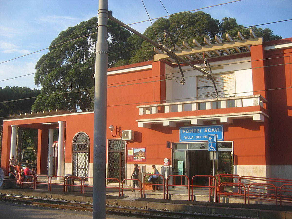 Gare de Pompei-Scavi - Villa dei Misteri