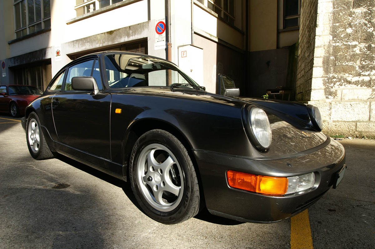 Porsche 911 (type 964)