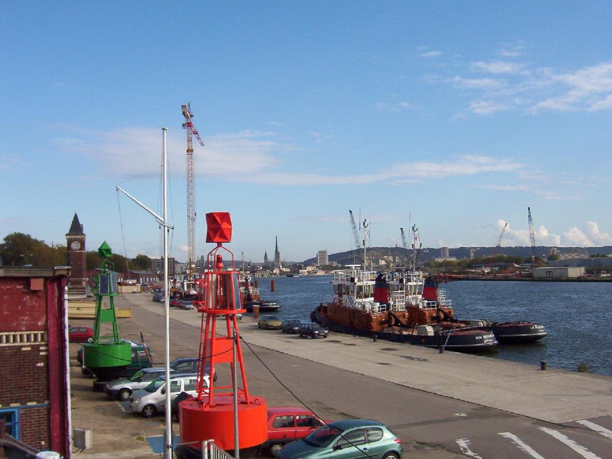 Le port de Rouen en amont du Pont Gustave Flaubert