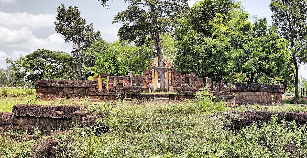 Prasat Ban Ben 2-HDR-pano.jpg