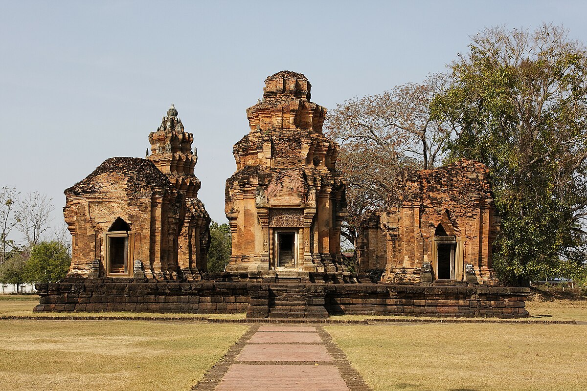 Prasat Sikhoraphum