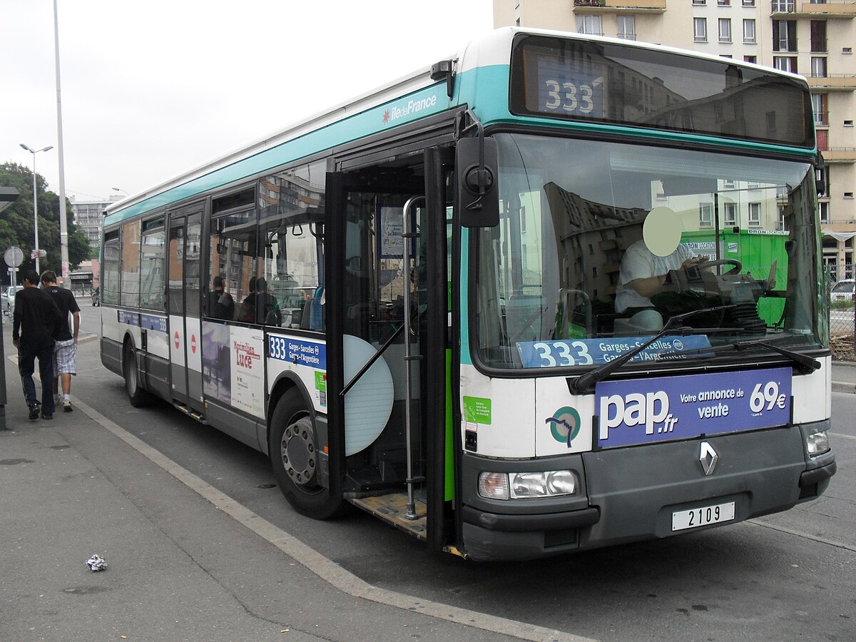 RATP333 GargesRER.JPG