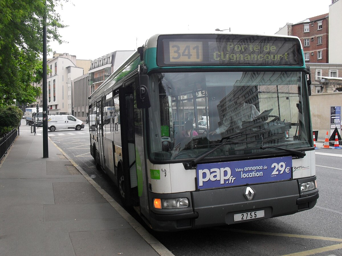 RATP341 MairieClichyMétro.JPG