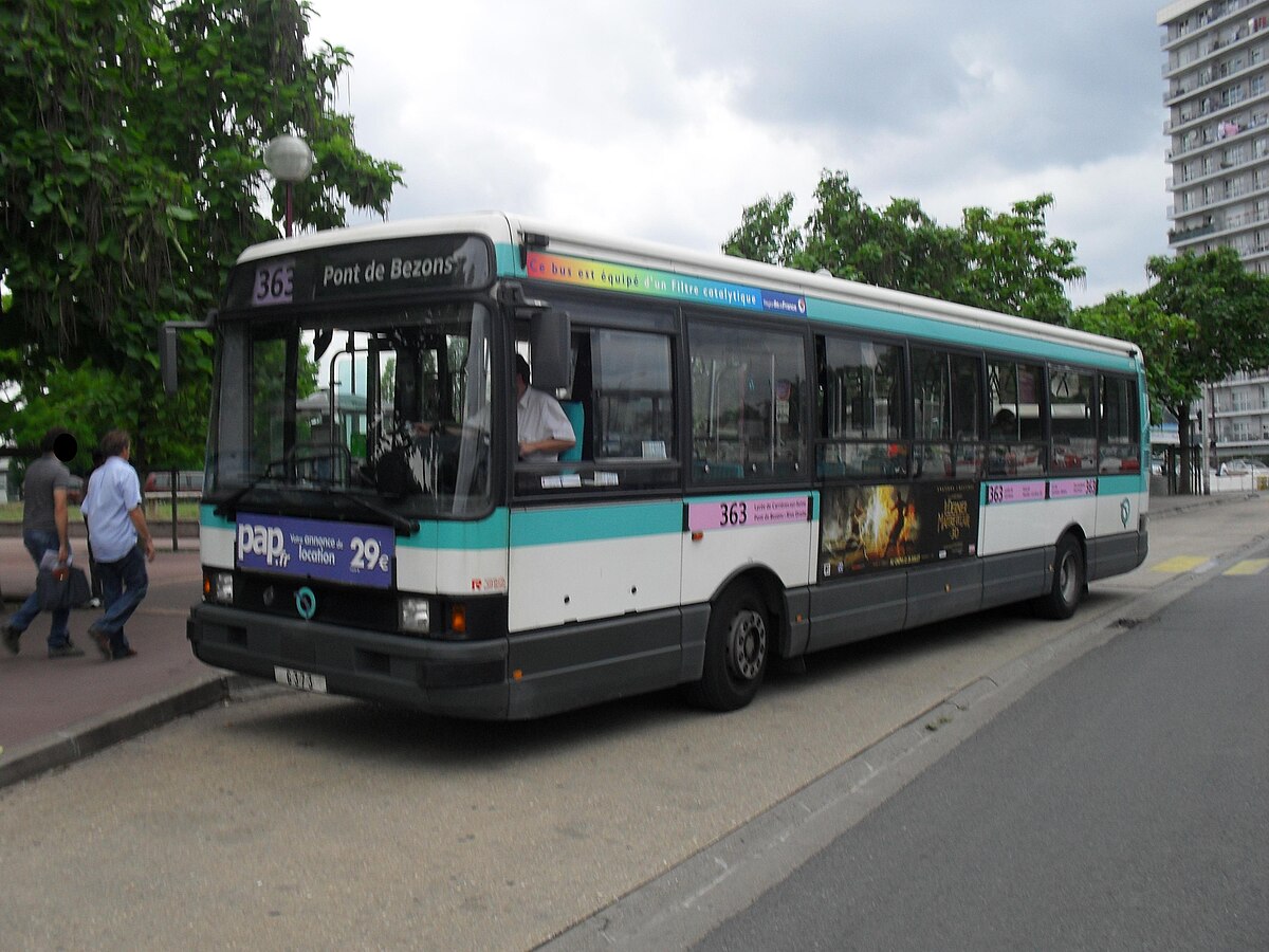 RATP363 PontBezons2.JPG