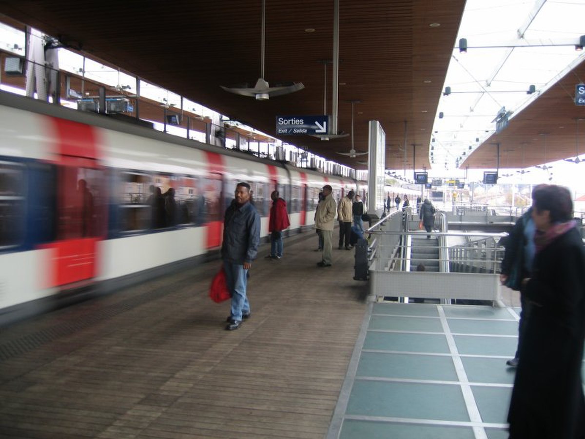 Gare de La Plaine - Stade de France