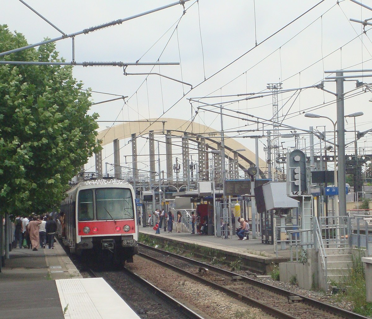 RER-LB-arrive.jpg