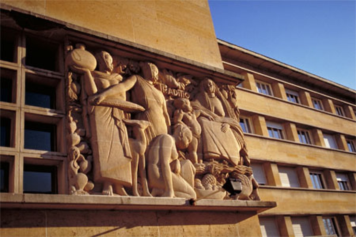 Residence lucien paye.jpg