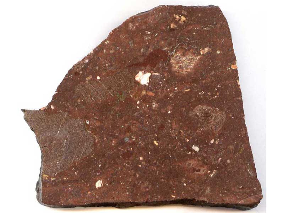 Rochechouart-Breccia-Montoume.jpg