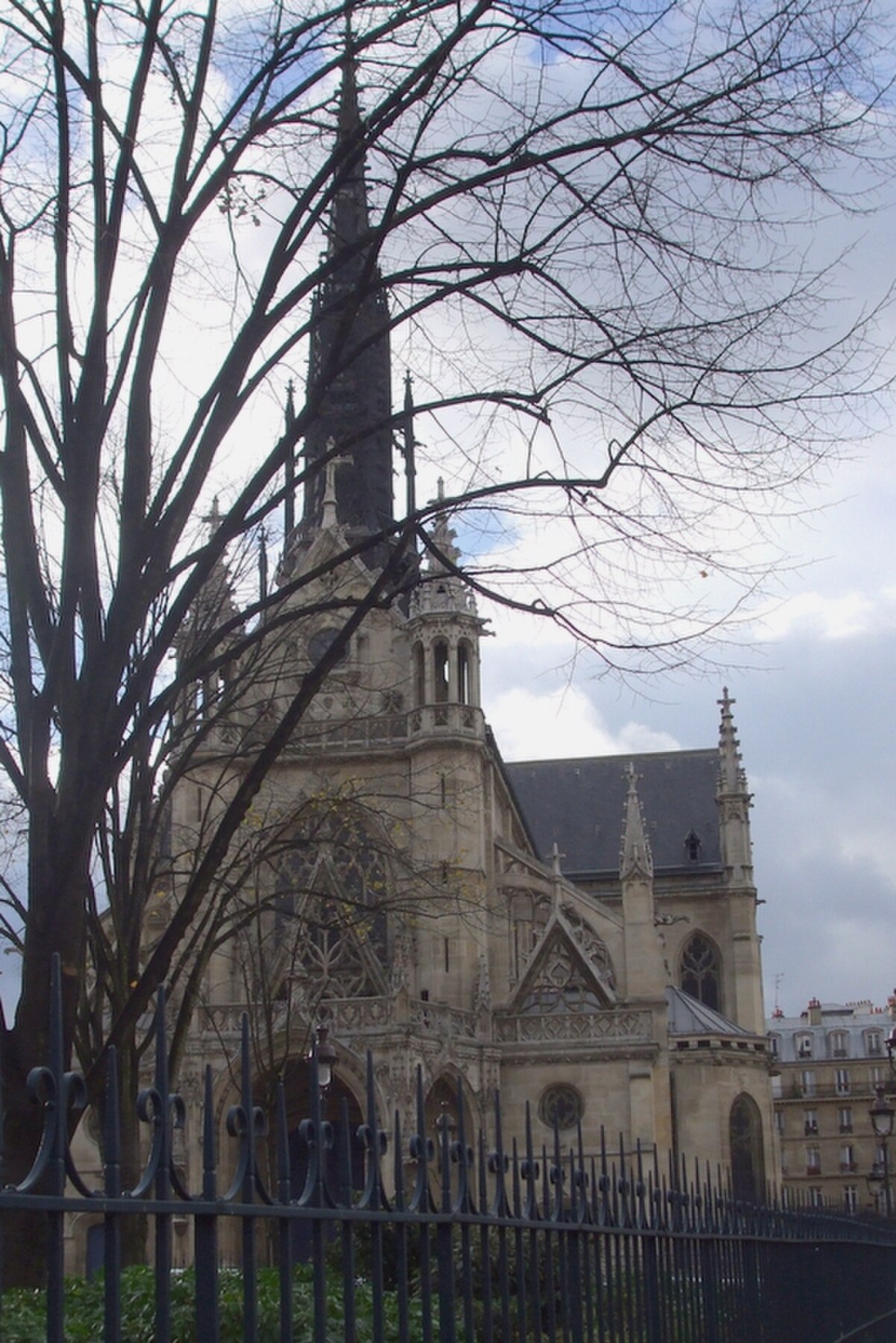 Église Saint-Bernard de la Chapelle