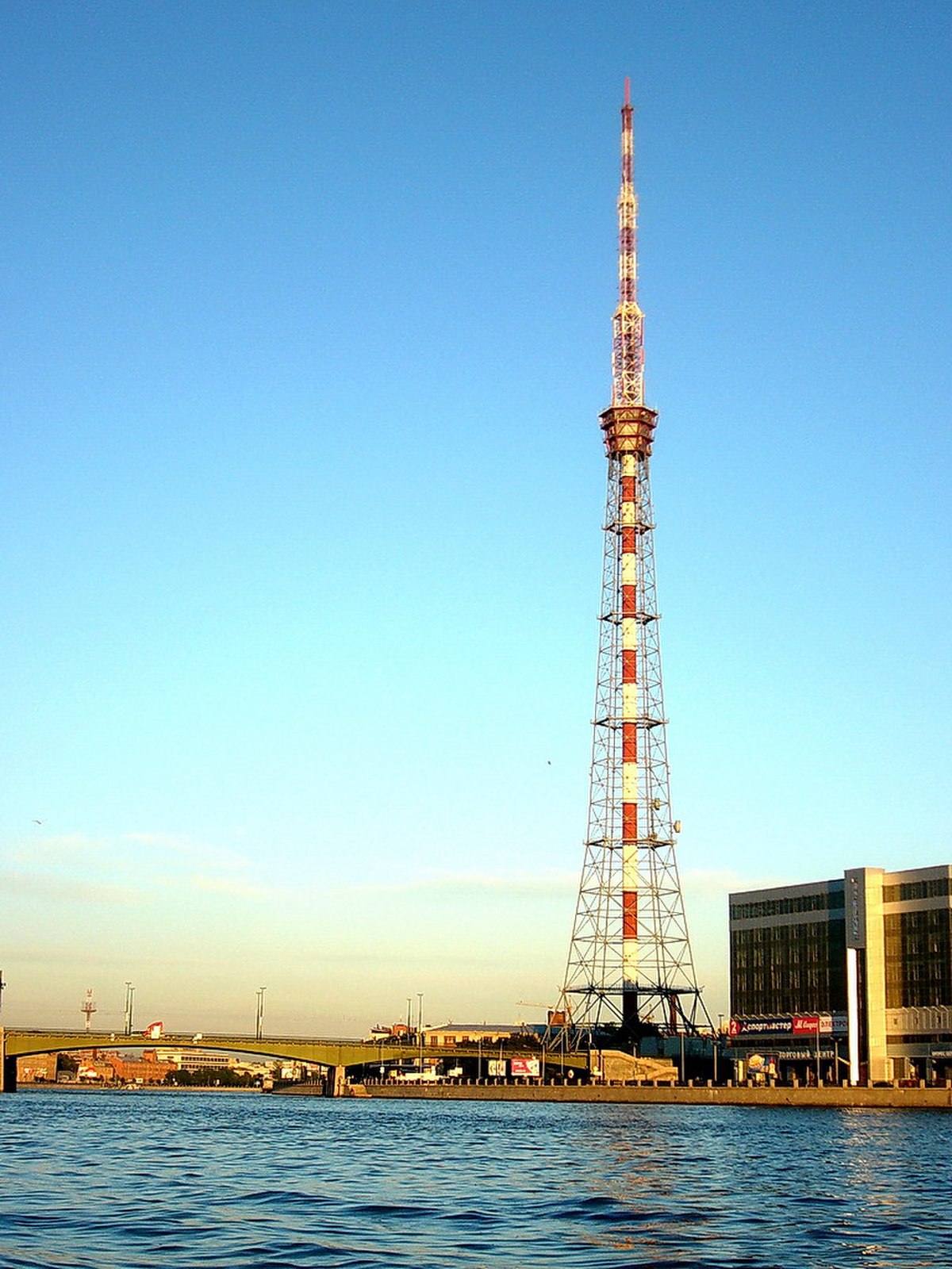 Tour de télévision de Saint-Pétersbourg