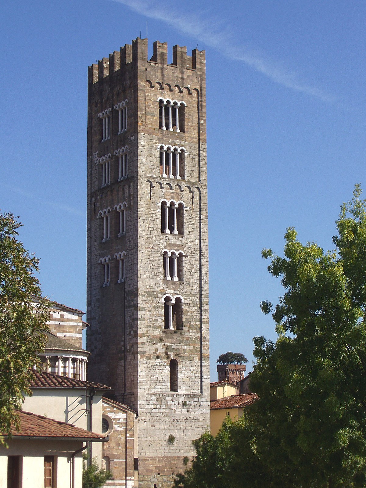 Basilica di San Frediano (Lucques)