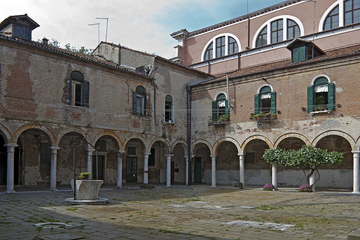 San Pietro di Castello (Cloitre II).jpg