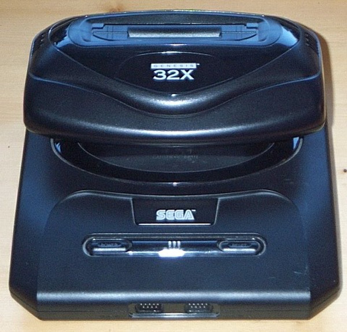 32X monté sur une Megadrive 2