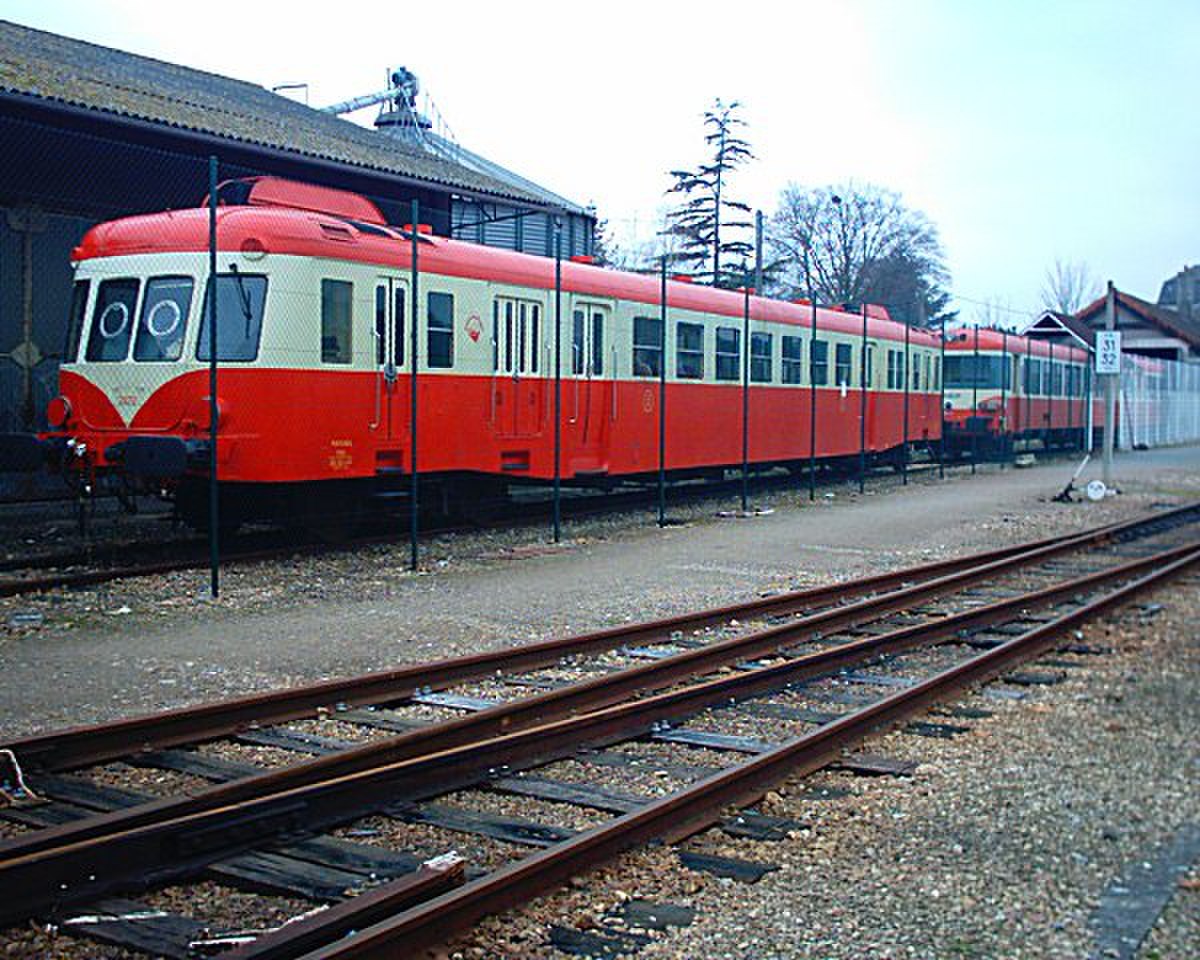 X 2426 à Pont-Audemer.
