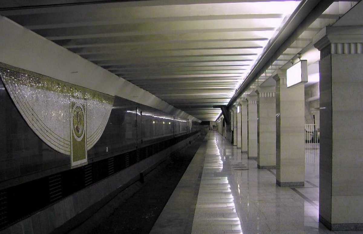 Station Sportivnaya décorée sur un thème de la Grèce antique
