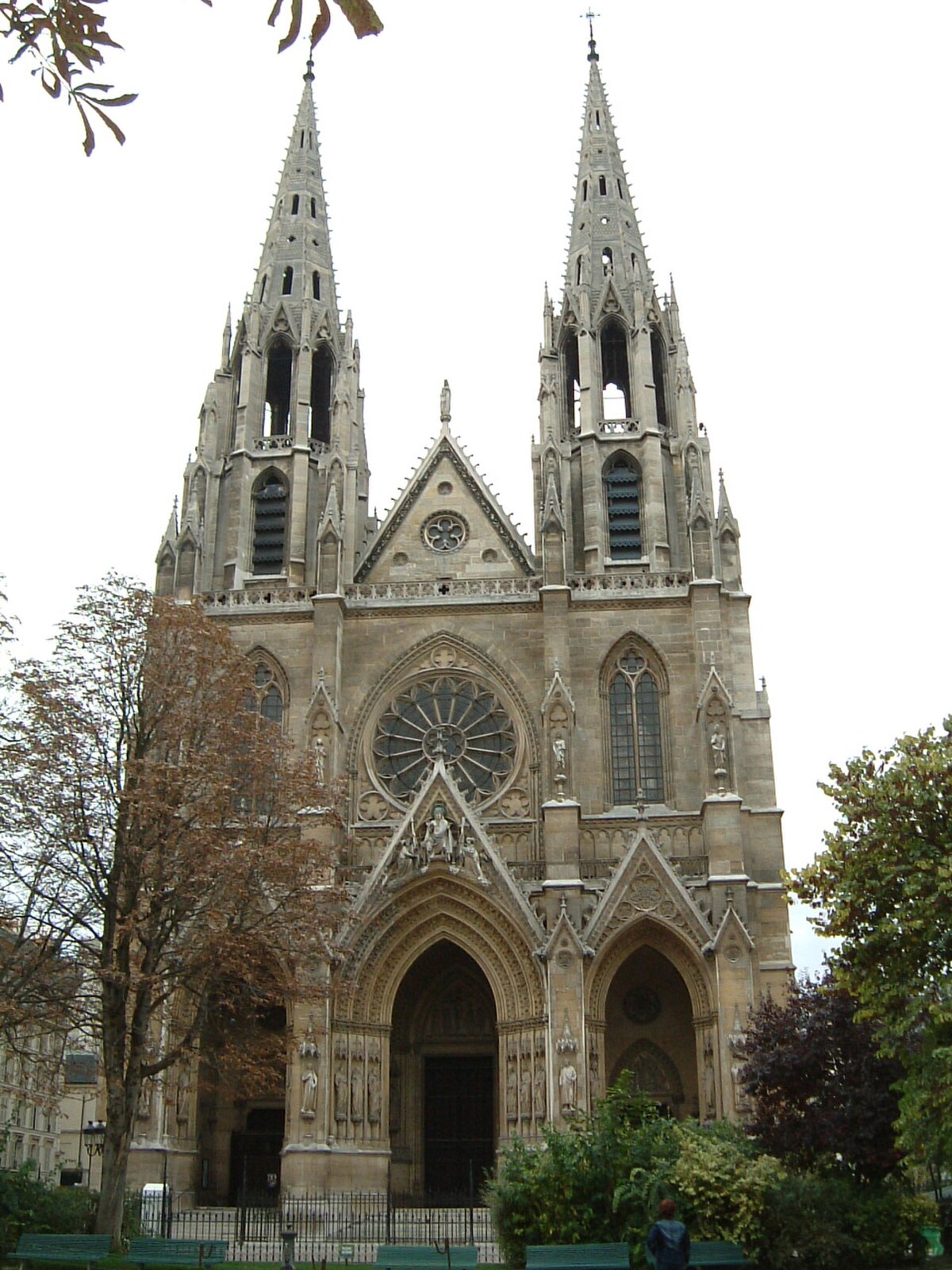 Basilique Sainte-Clotilde (Paris)