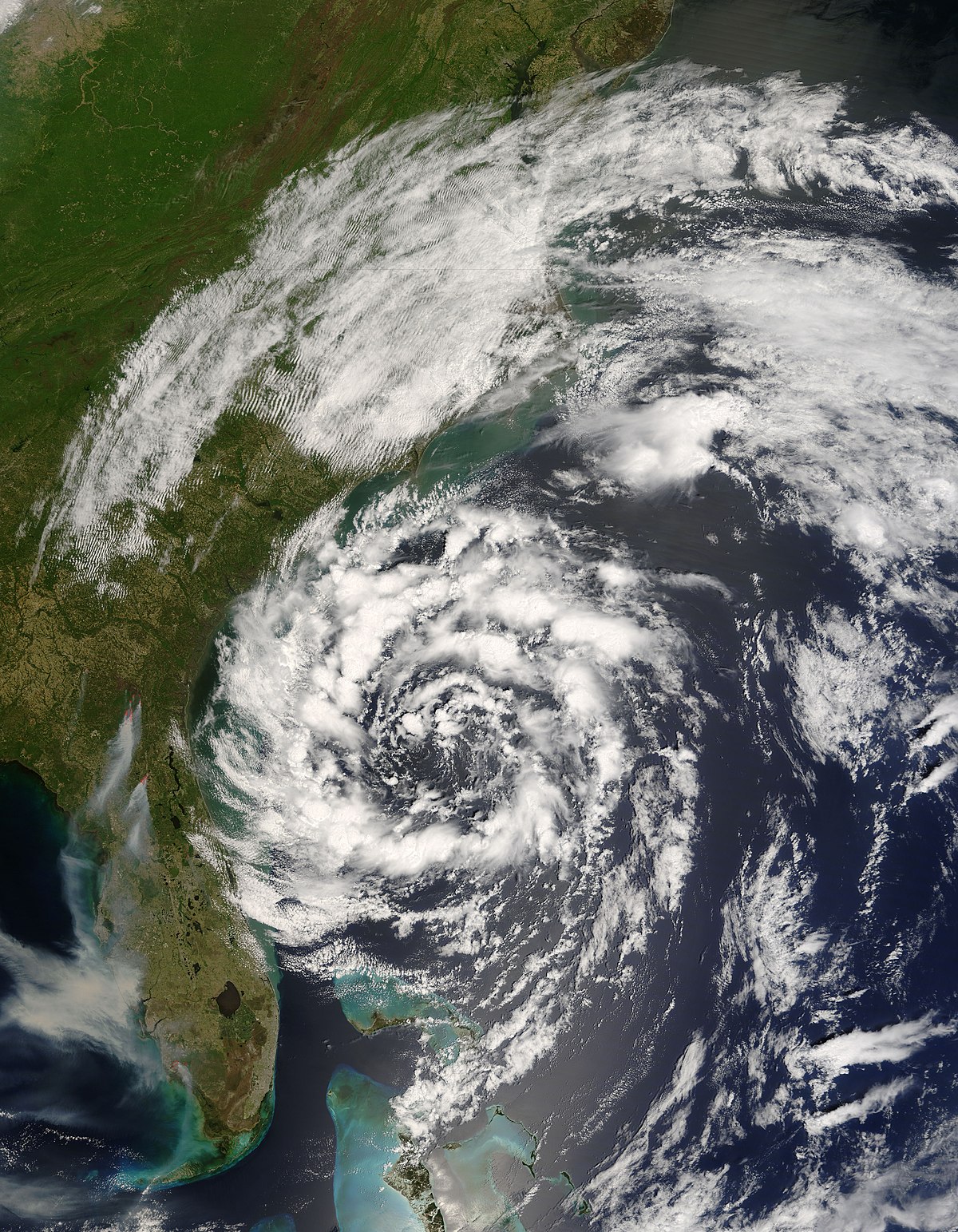 Cyclone subtropical