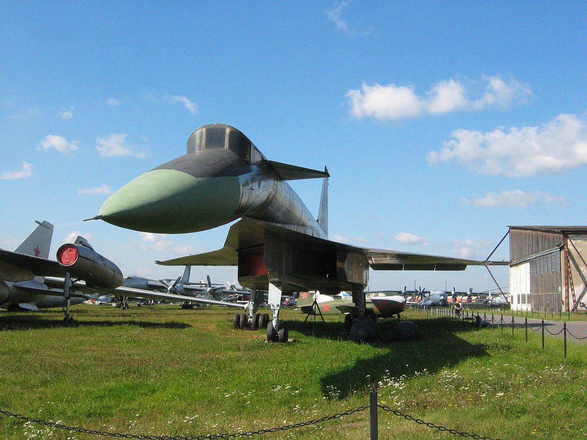 Soukhoï T-4