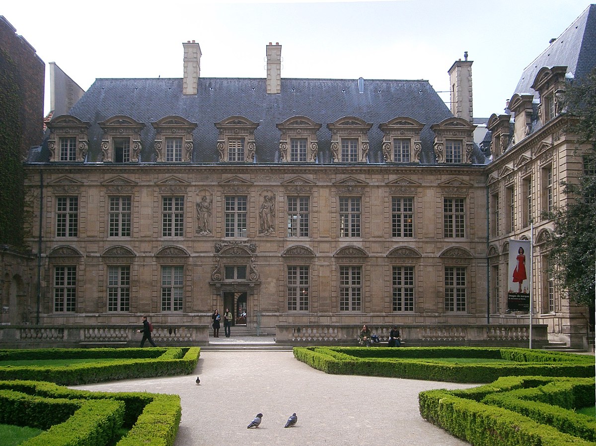 Centre des monuments nationaux