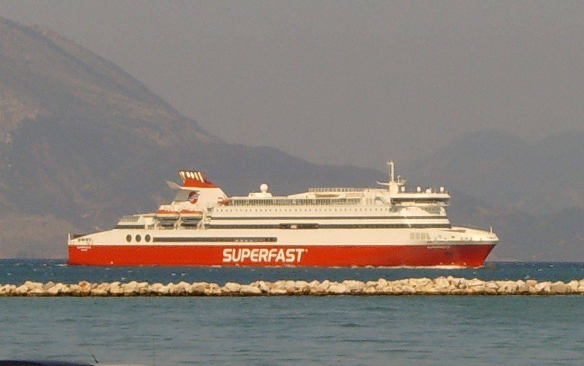 Superfast XI in Patras, Grèce