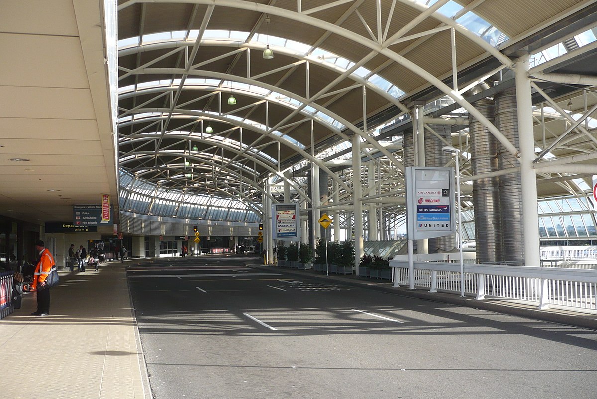 Sydney Airport.JPG