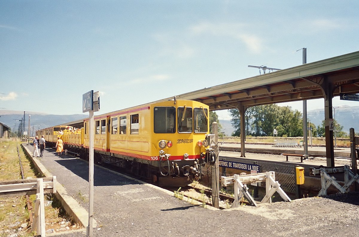 Le train jaune à Latour.