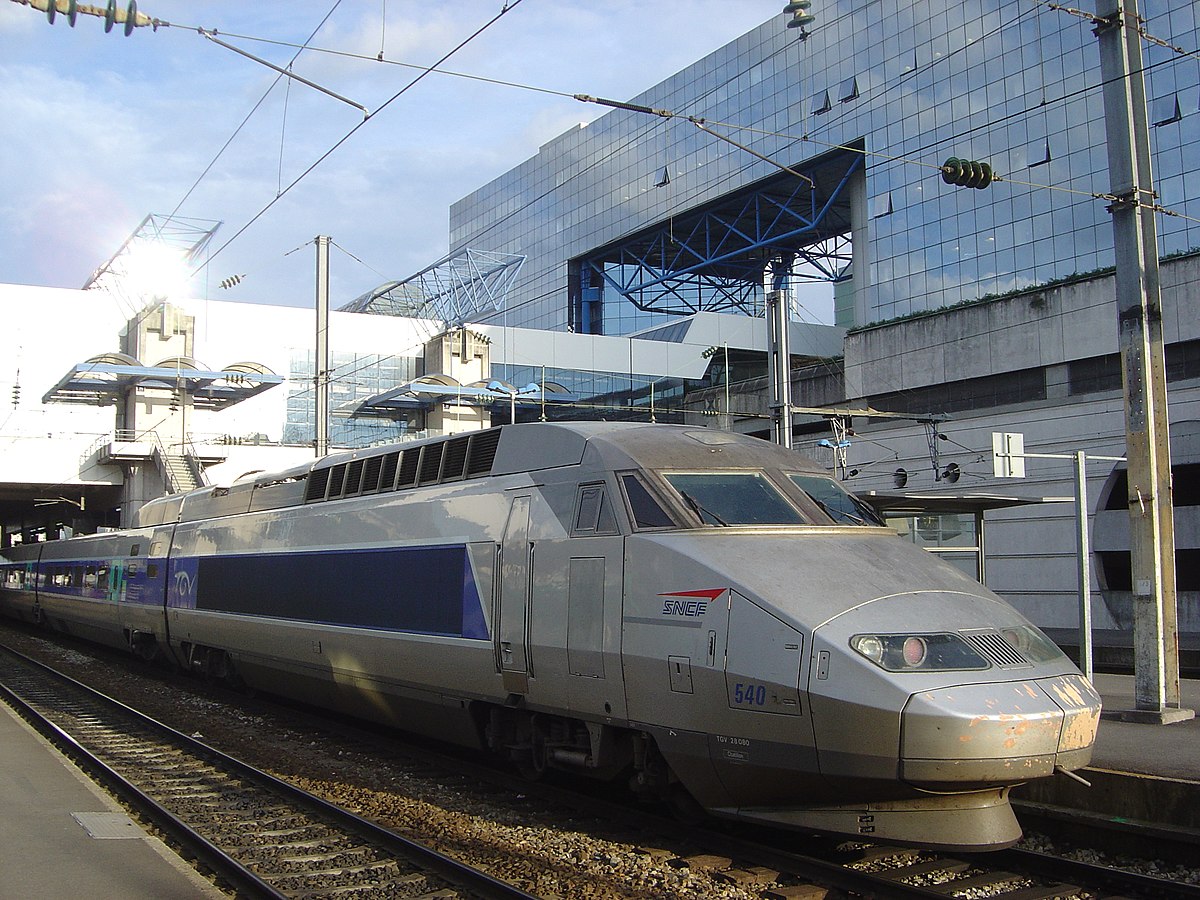 TGV en gare de Rennes.