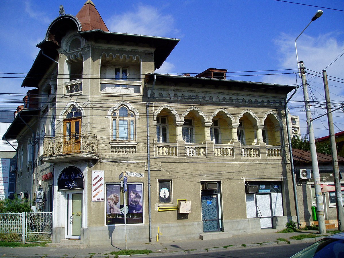 Maison strada Cantacuzino, no 120.