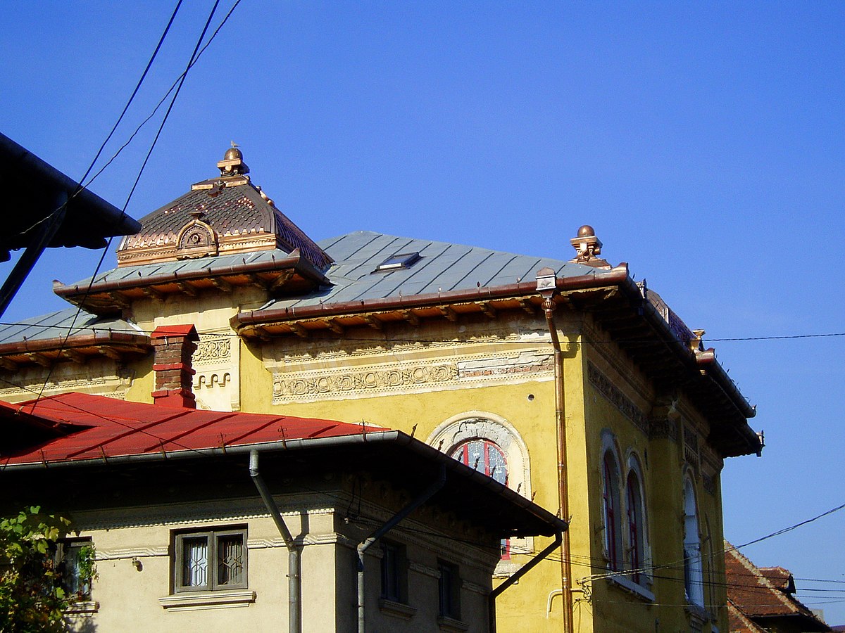 Toit remarquable de la maison strada Constanţei, no 7.