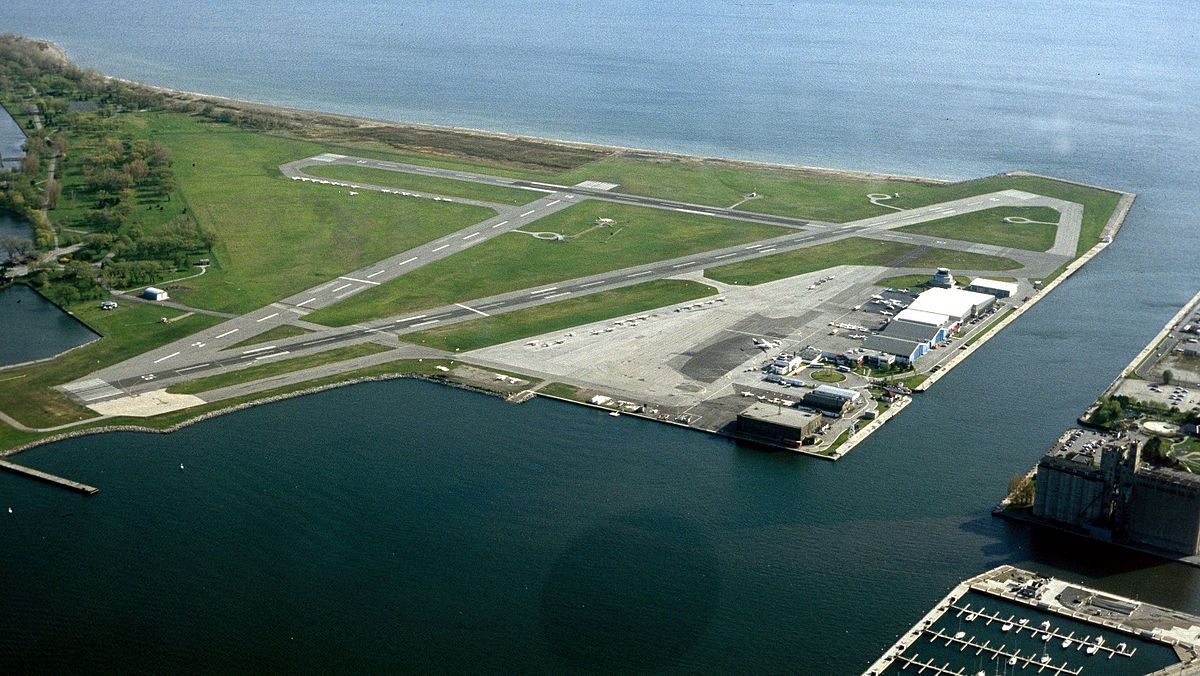 Toronto City Center Airport.jpg