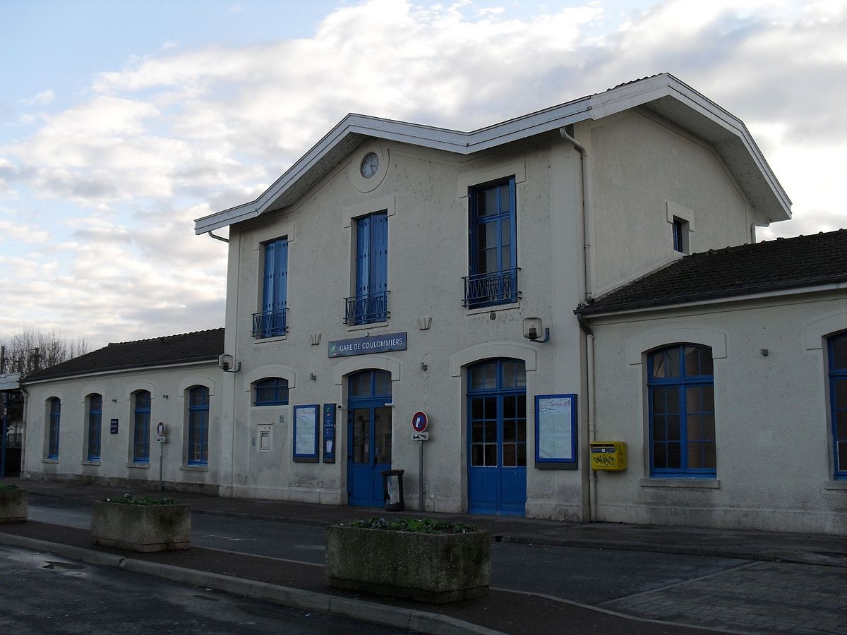 TransilienP Batvoy Coulommiers.JPG