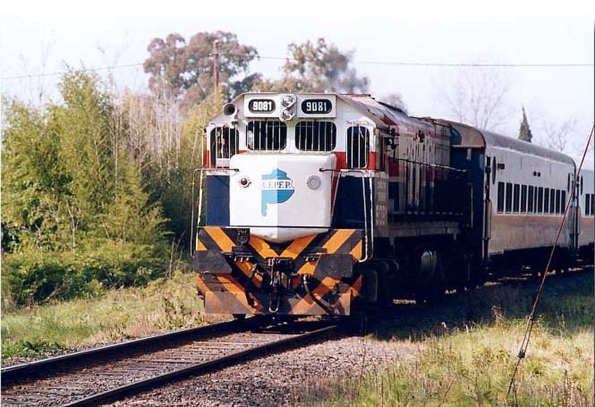 Convoi pour services interurbain de Ferrobaires
