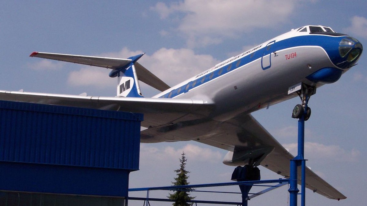 Tupolev Tu-134