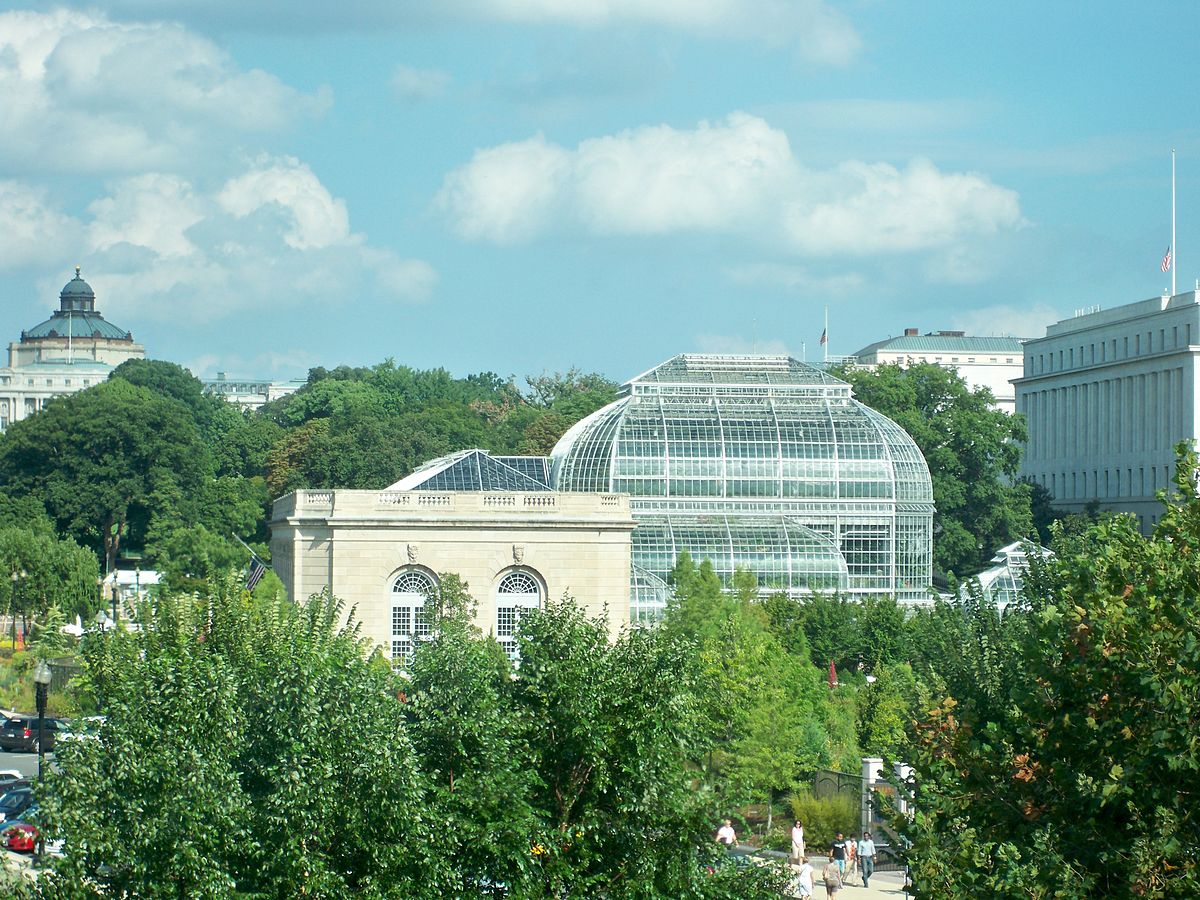 United States Botanic Garden by Matt Bisanz.JPG