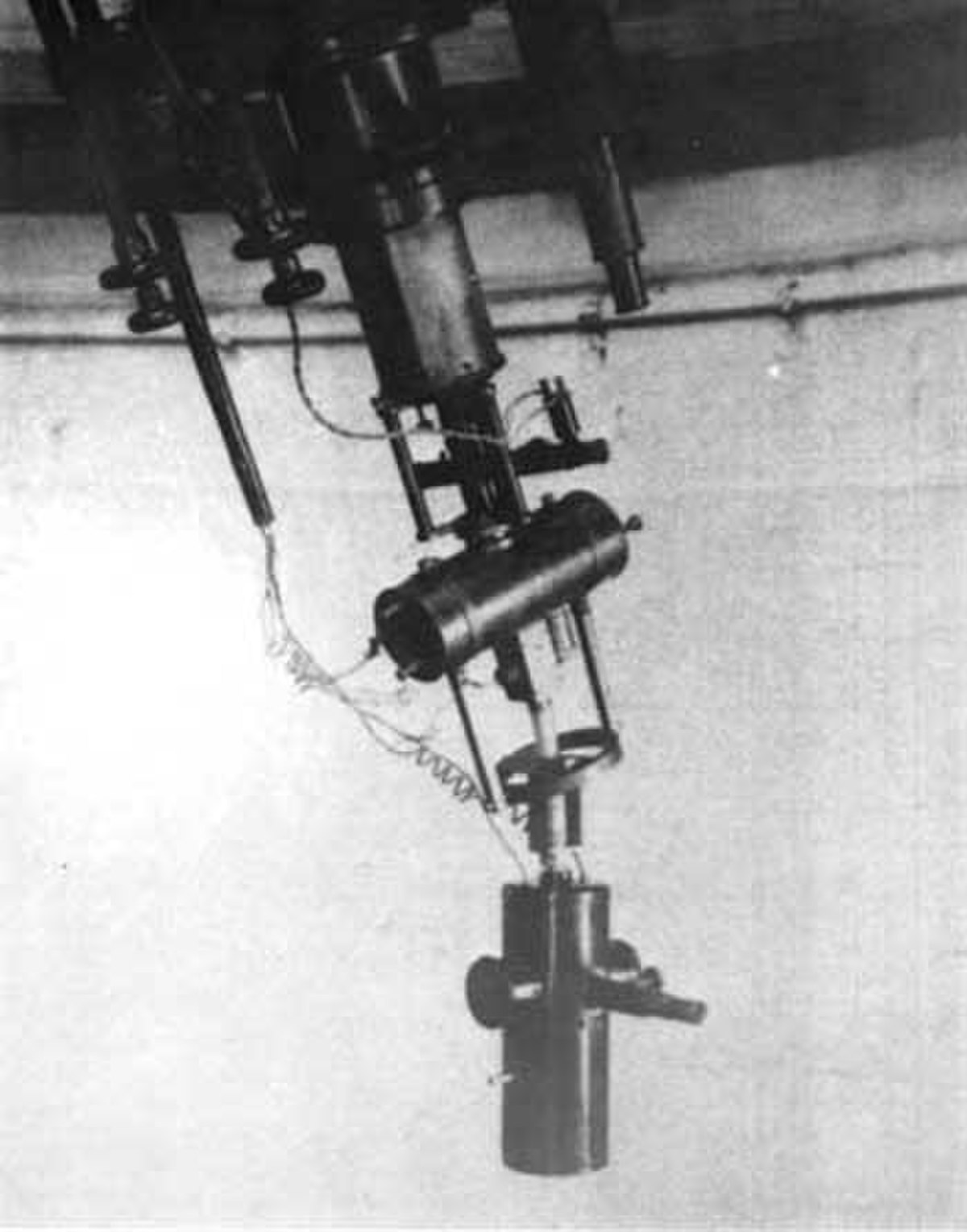 Le luxmètre photoélectrique de Stebbins monté sur un télescope de 300 mm en 1913.