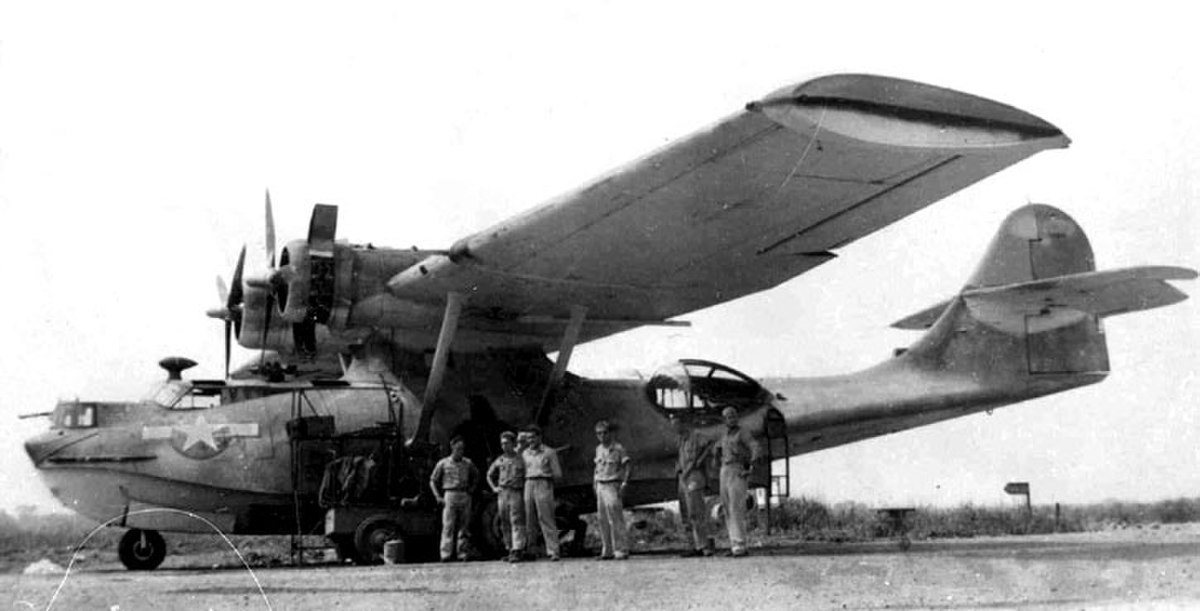 Un Catalina et son équipage.