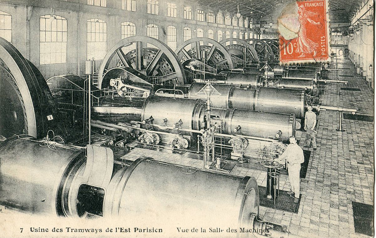 Au début du XXe siècle, dynamos d'une usine de production électrique de la société de tramway Est-Parisien