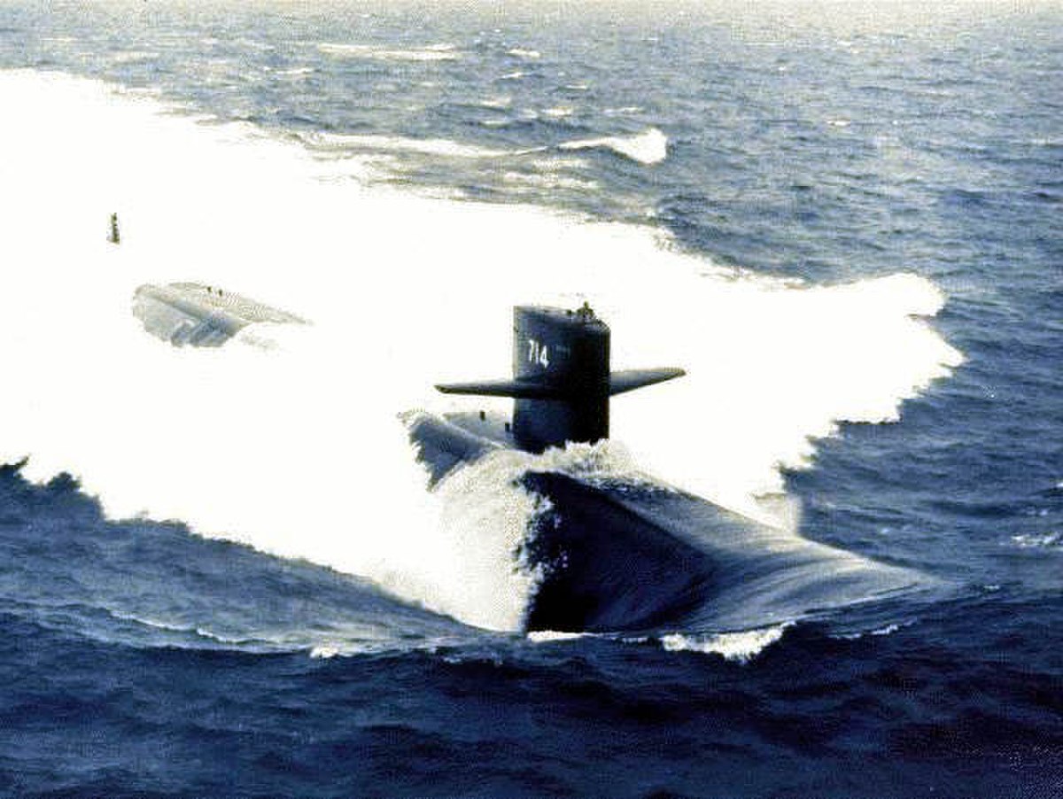 le USS Norfolk (SSN 714), Note : les n° de coque ont été effacés depuis les années 1980