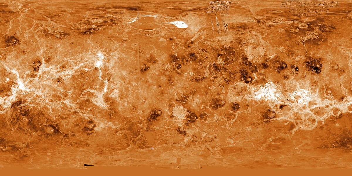 Sedna Planitia