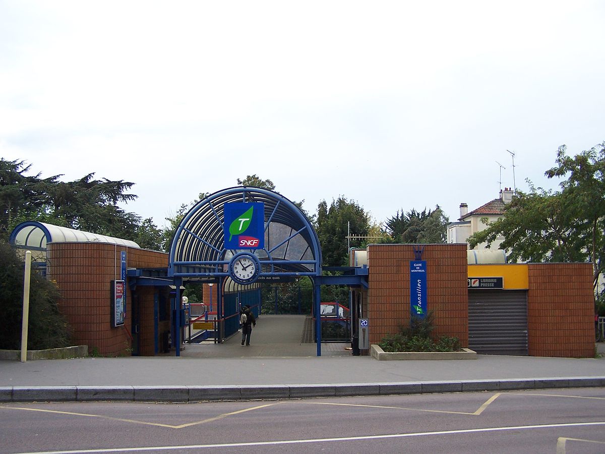 Gare de Montreuil