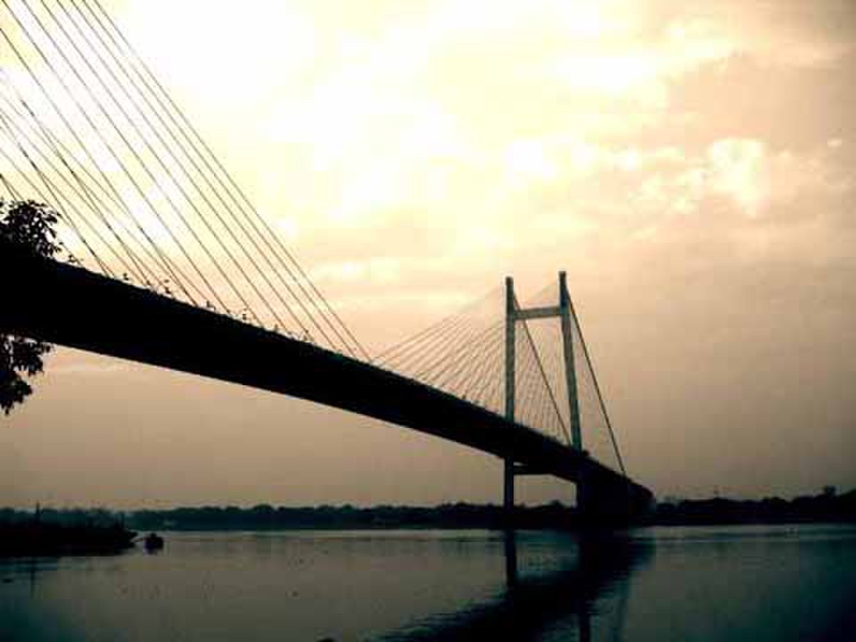 Vidyasagar setu new.jpg