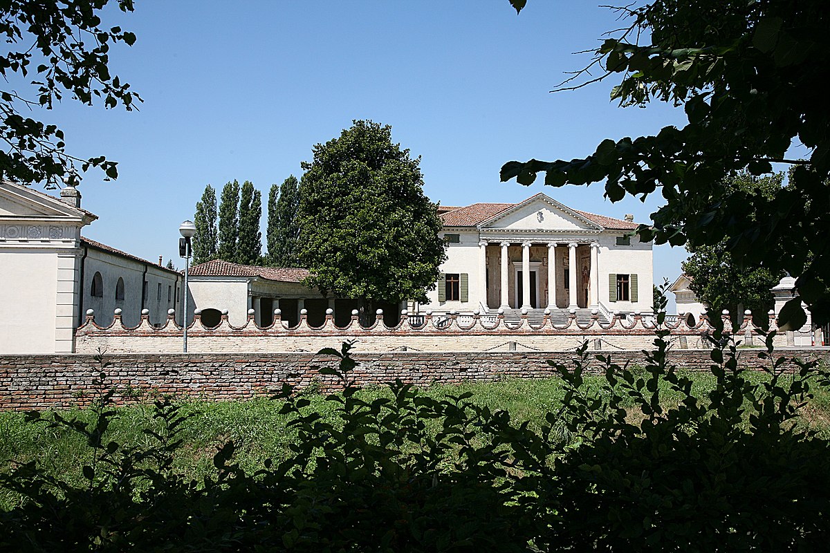VillaBadoer 2007 07 14 06.jpg
