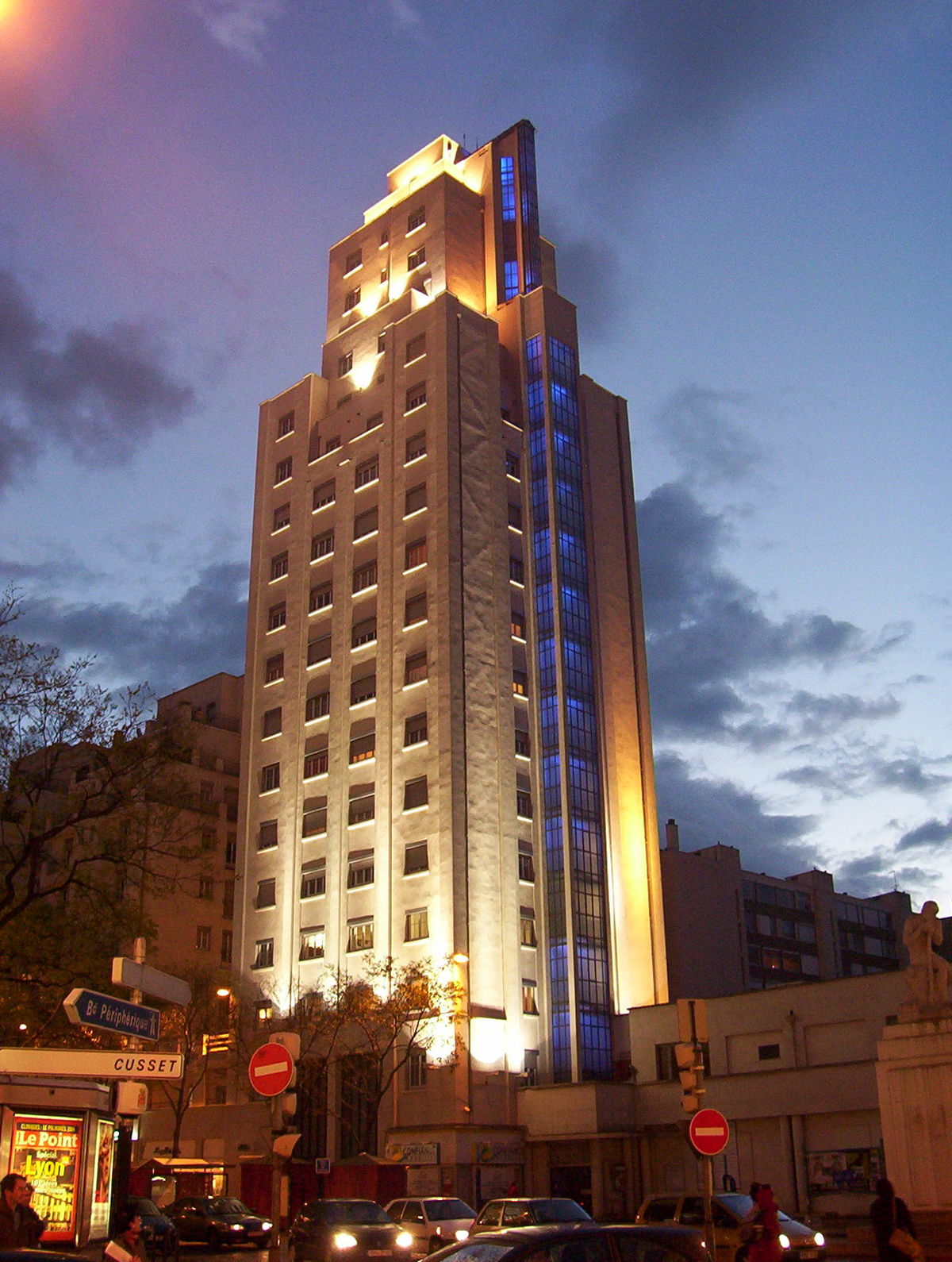 Gratte-ciel (Villeurbanne)