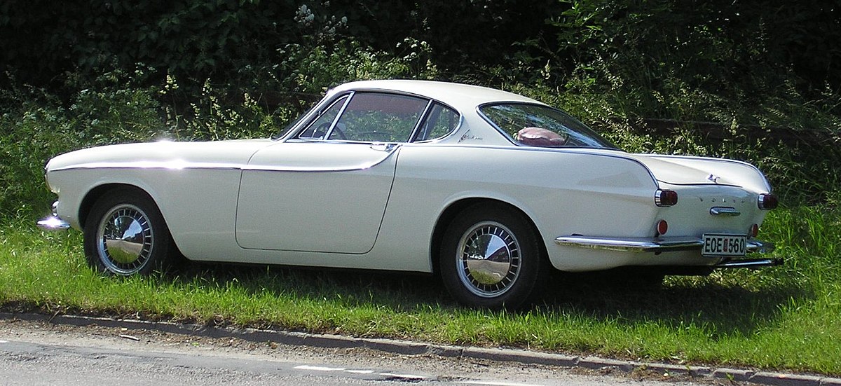 Volvo P1800 (Jensen) de côté